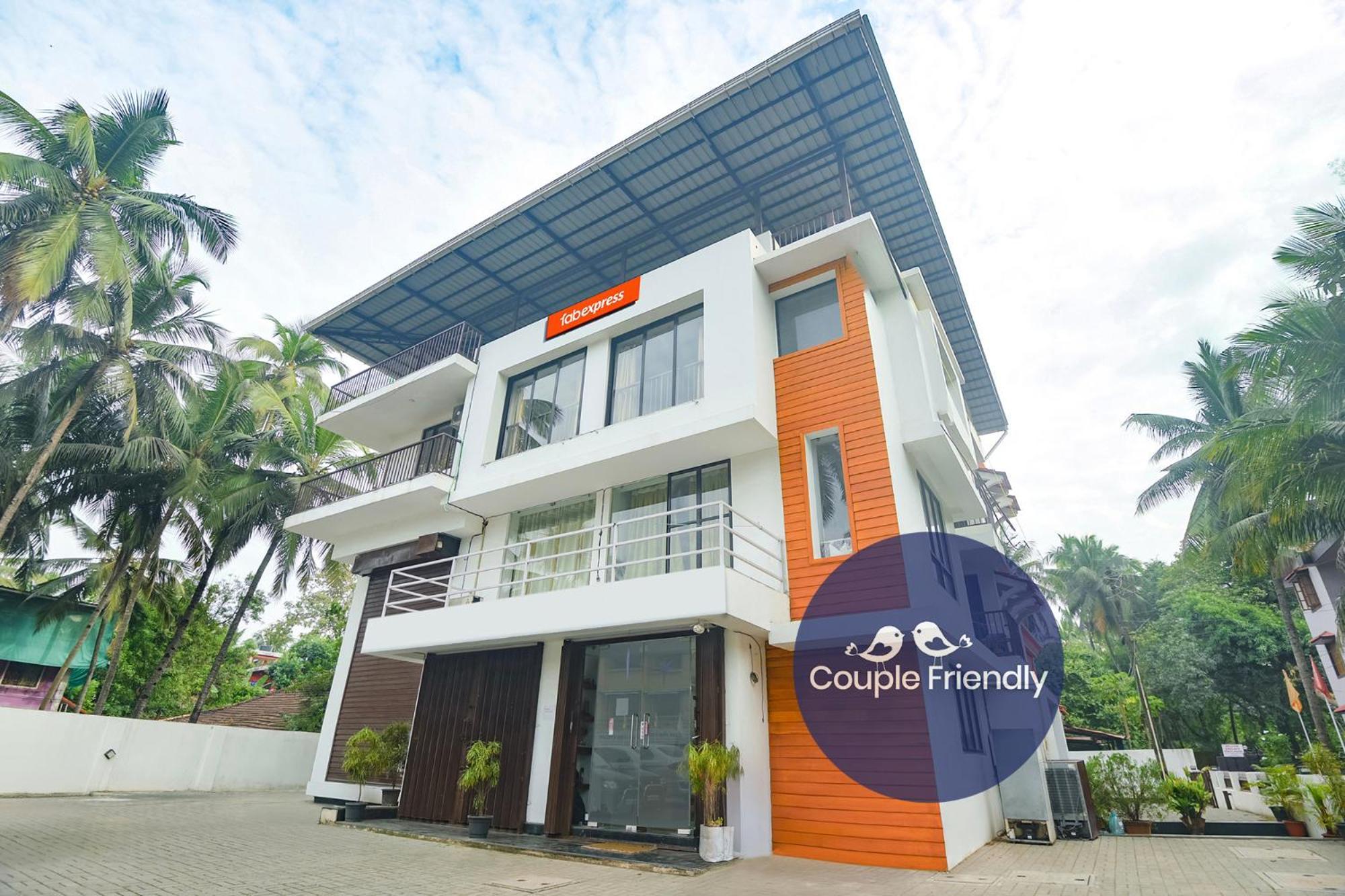 Fabexpress Holiday Suites - Nr Benaulim Beach Экстерьер фото